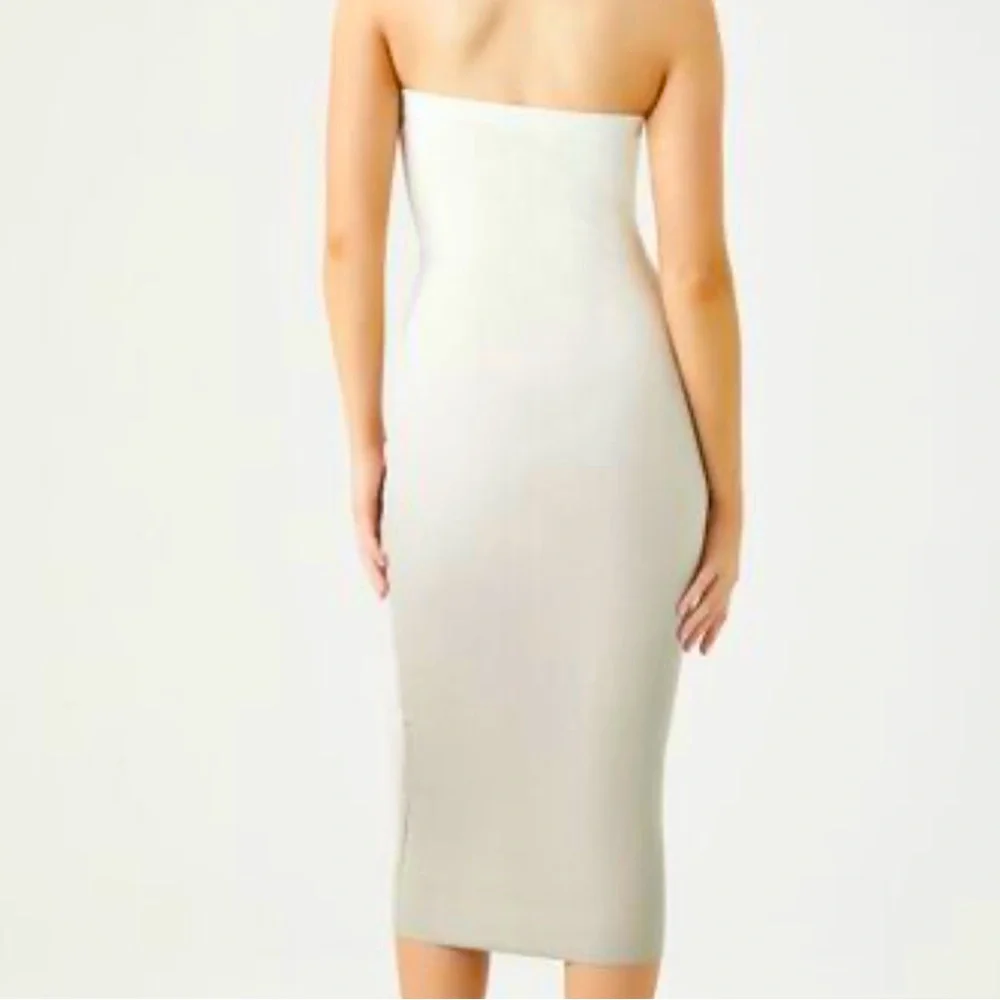 **NEVER WORN OMBRÉ DYE WASH DRESS - Picture 3 of 5